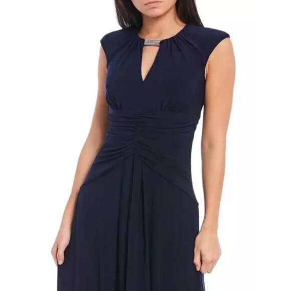 Vince Camuto Long Formal Dress 12 Blue Sleeveless Wedding Party Cruise Washable - Picture 7 of 14